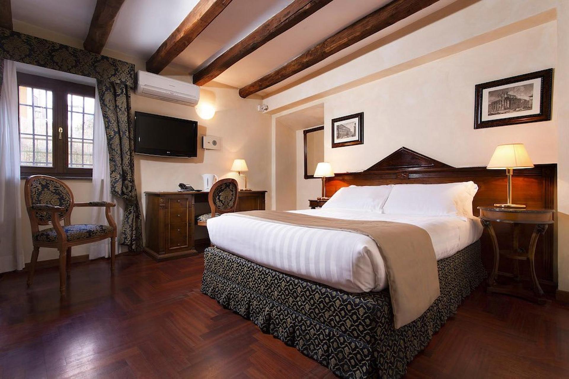 Hotel Teatro Pace Рим Екстериор снимка